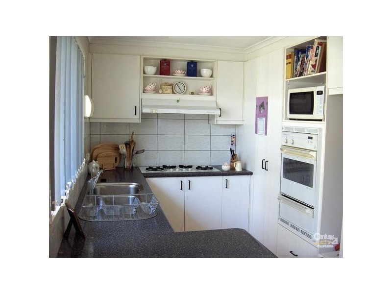 2/42 Nicholas Grove, Heatherton VIC 3202