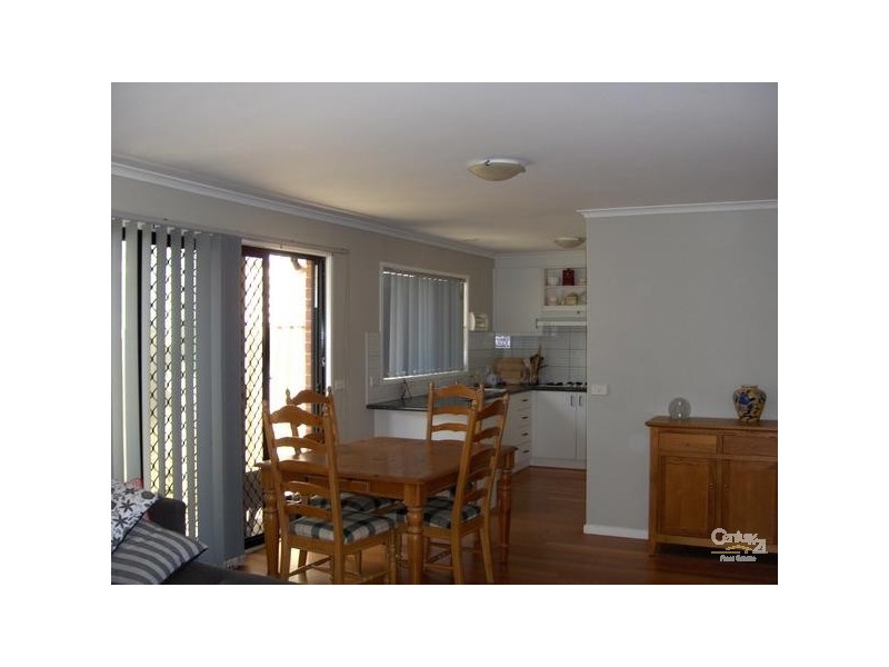 2/42 Nicholas Grove, Heatherton VIC 3202