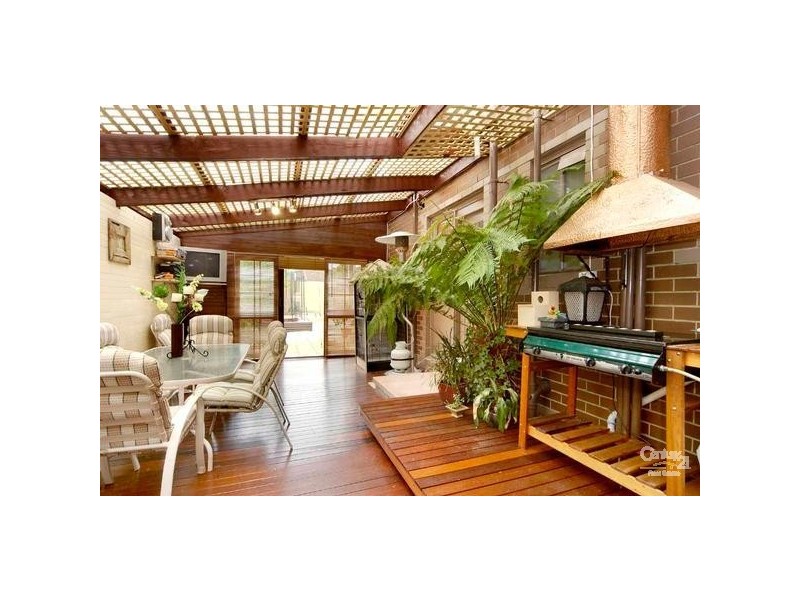 12 Plaza Crescent, Dingley Village VIC 3172