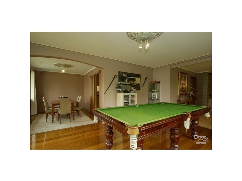 12 Plaza Crescent, Dingley Village VIC 3172