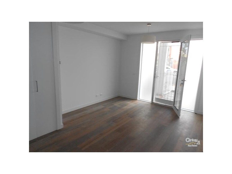 5/336 Neerim Road, Carnegie VIC 3163