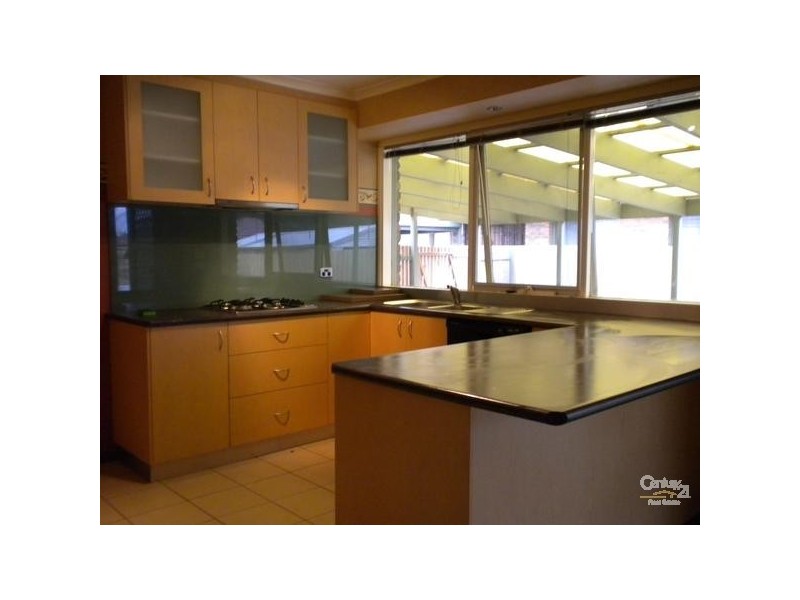 73 Duff Street, Cranbourne VIC 3977