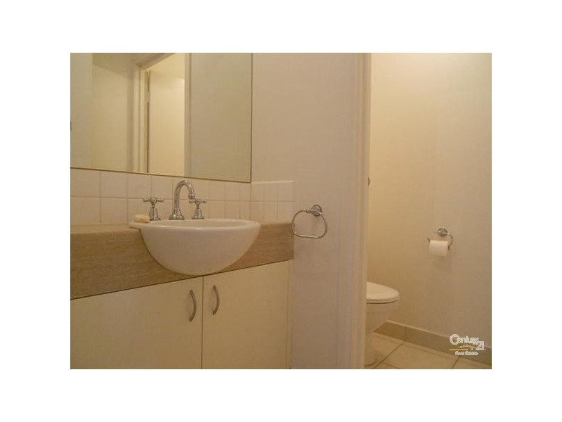 12 Harry Court, Dingley Village VIC 3172