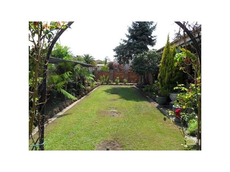 2 Kimber Court, Dingley Village VIC 3172