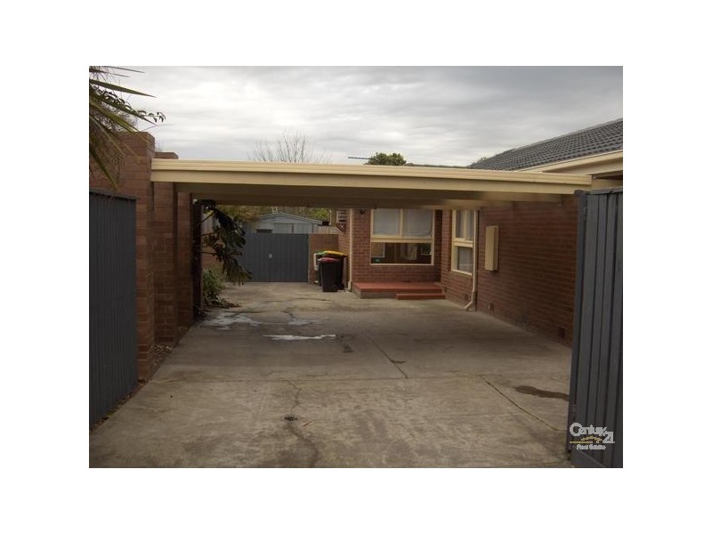 9 Marcus Road, Dingley Village VIC 3172