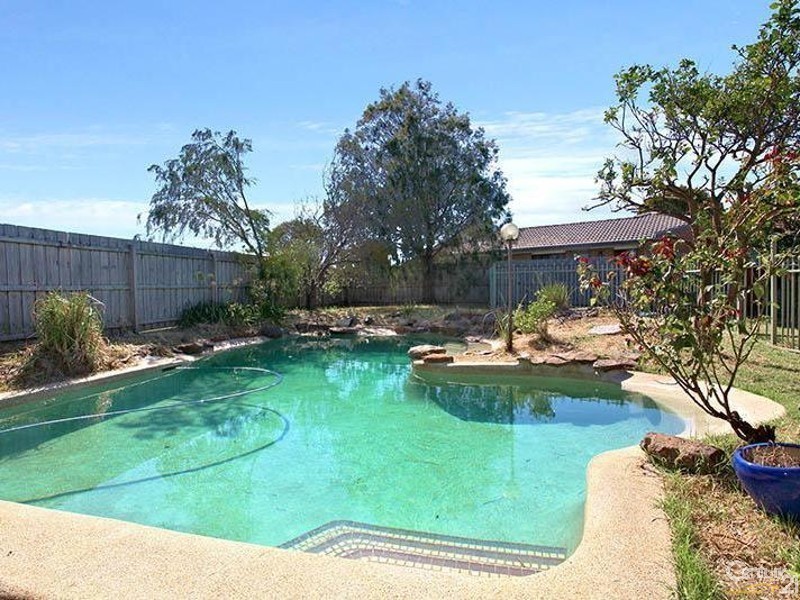 21 Bayville Drive, Dingley Village VIC 3172