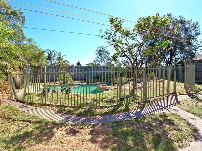 21 Bayville Drive, Dingley Village VIC 3172