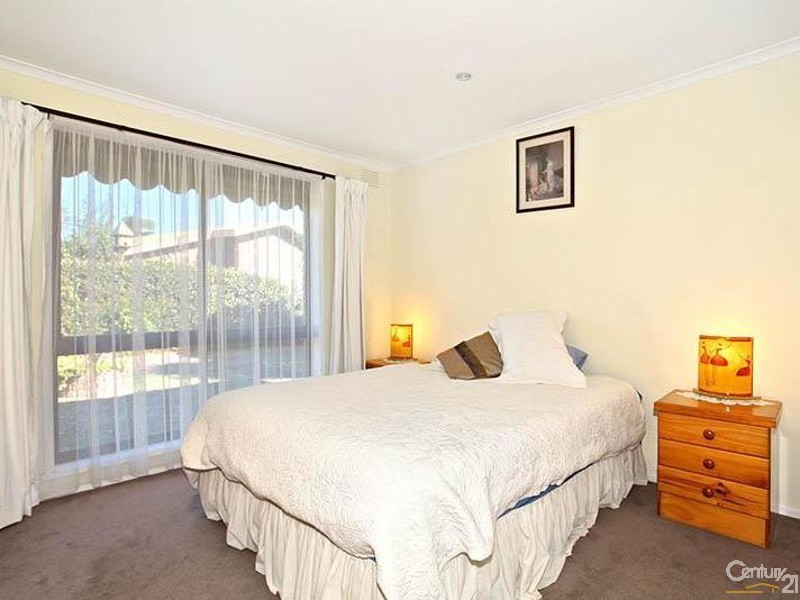 5 / 4a Campbell Grove, Dingley Village VIC 3172