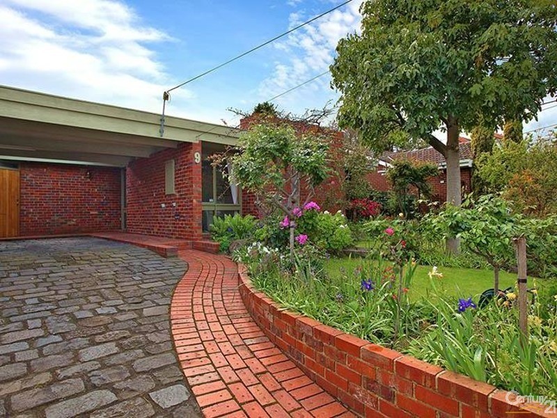 9 Timms Crescent, Dingley Village VIC 3172