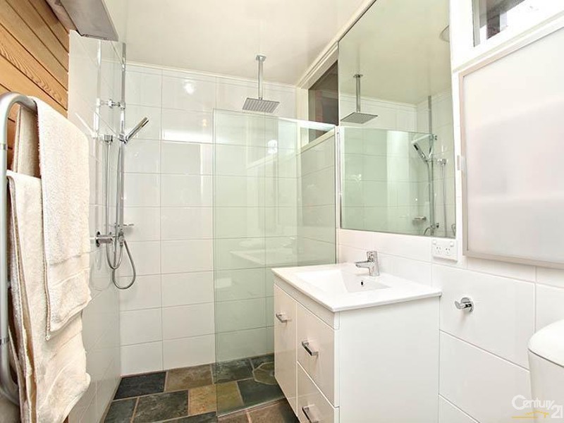 9 Timms Crescent, Dingley Village VIC 3172