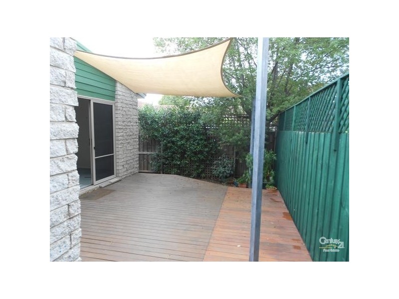 2/10 Reid Street, Parkdale VIC 3195