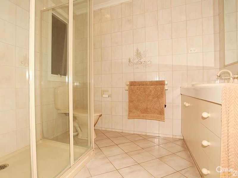 50 Kingston Drive, Dingley Village VIC 3172