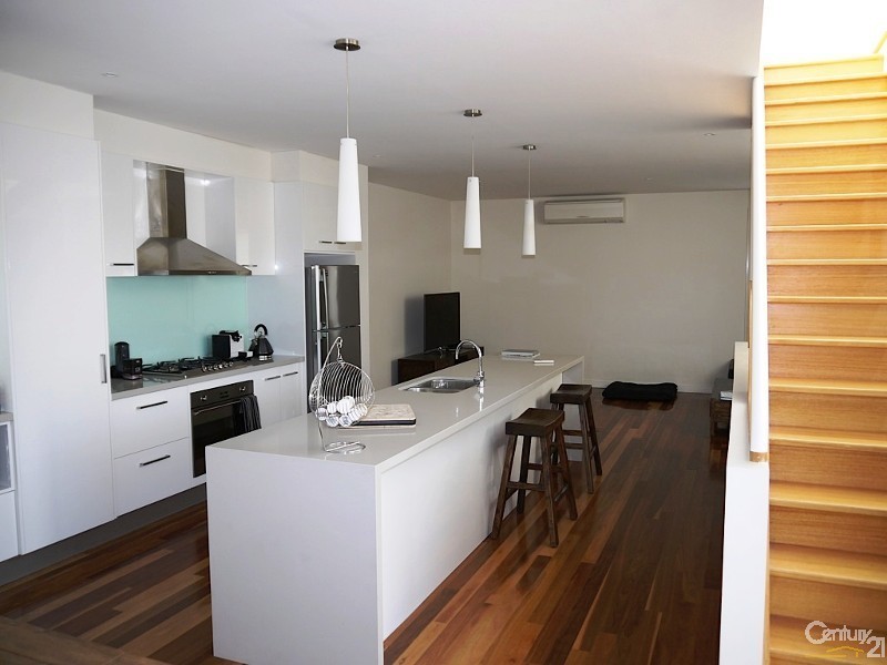 4/4 Beach Road, Beaumaris VIC 3193