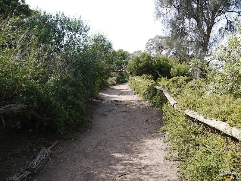 4/4 Beach Road, Beaumaris VIC 3193