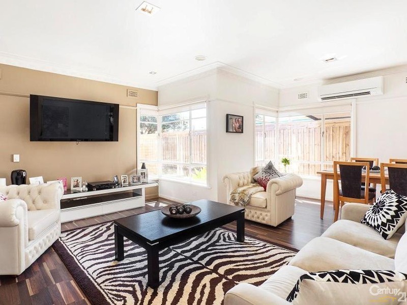 1 Ebden Avenue, Black Rock VIC 3193