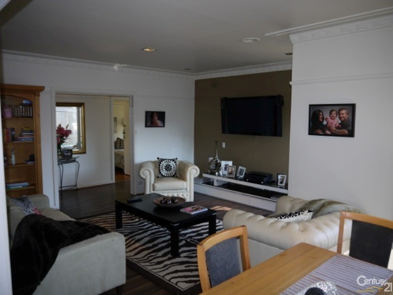 1 Ebden Avenue, Black Rock VIC 3193