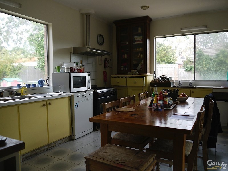 175-177 Tramway Parade, Beaumaris VIC 3193