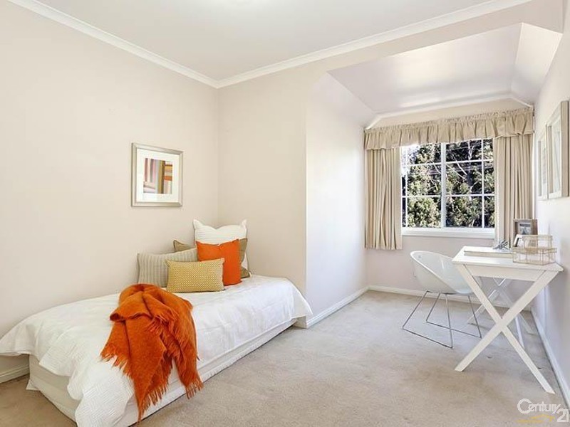 2 Teralba Close, Dingley Village VIC 3172