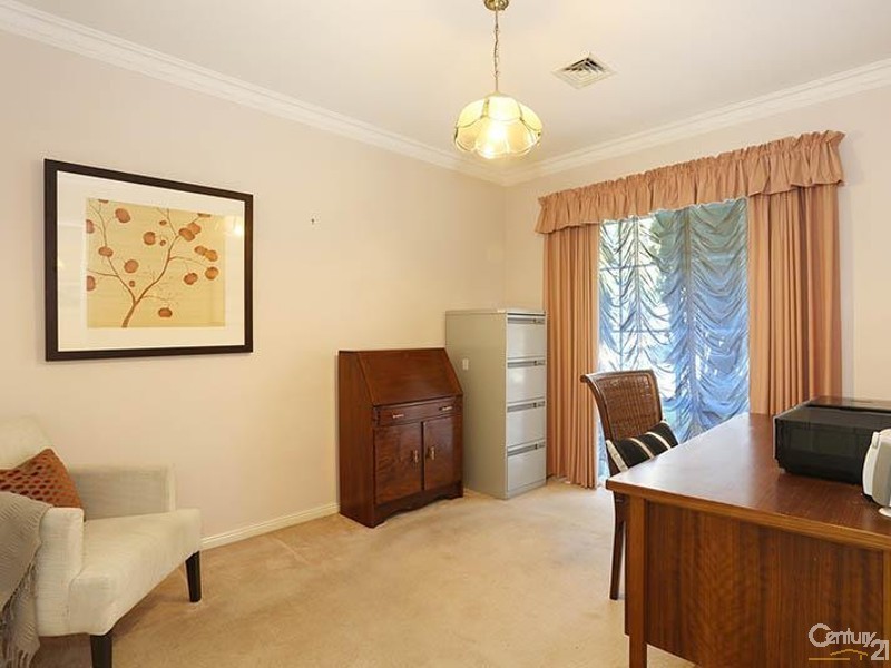 2 Teralba Close, Dingley Village VIC 3172