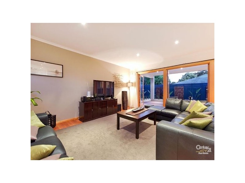 3 Pickworth Drive, Dingley Village VIC 3172