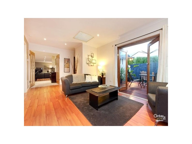 3 Pickworth Drive, Dingley Village VIC 3172