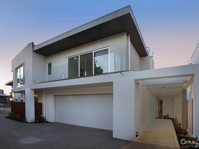 2/15 McGregor Avenue, Black Rock VIC 3193