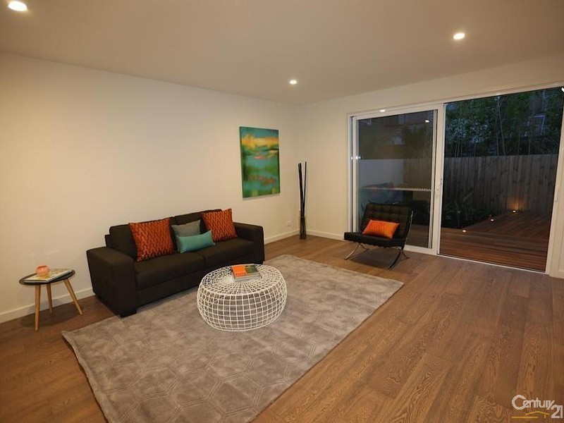 2/15 McGregor Avenue, Black Rock VIC 3193