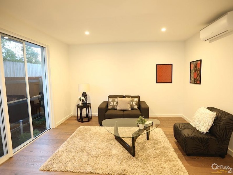 2/15 McGregor Avenue, Black Rock VIC 3193