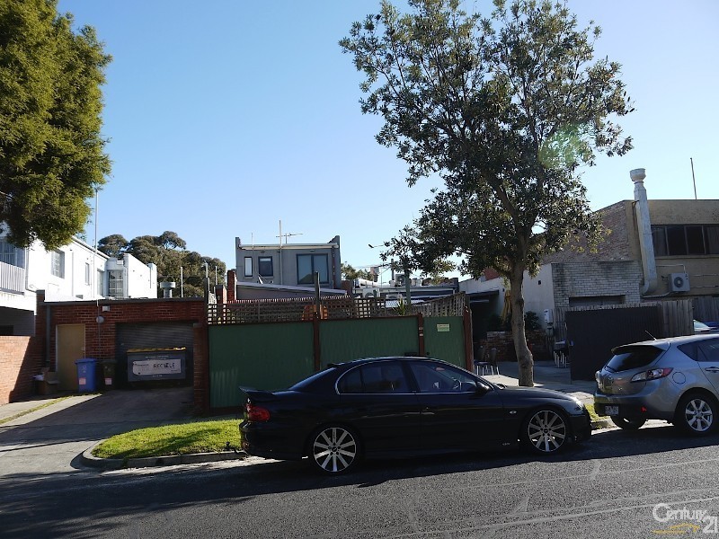 36 East Concourse, Beaumaris VIC 3193