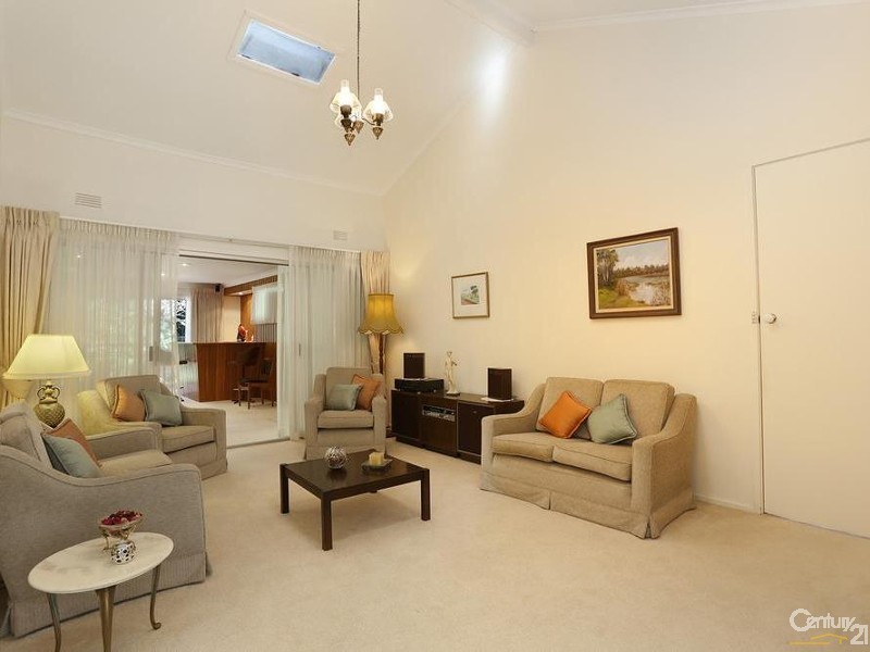 11 Wembley Court, Springvale South VIC 3172