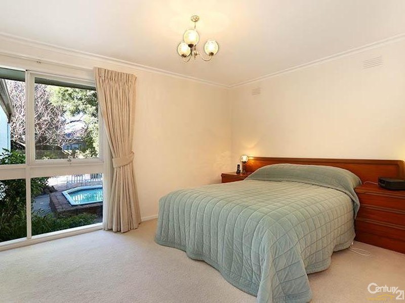 11 Wembley Court, Springvale South VIC 3172