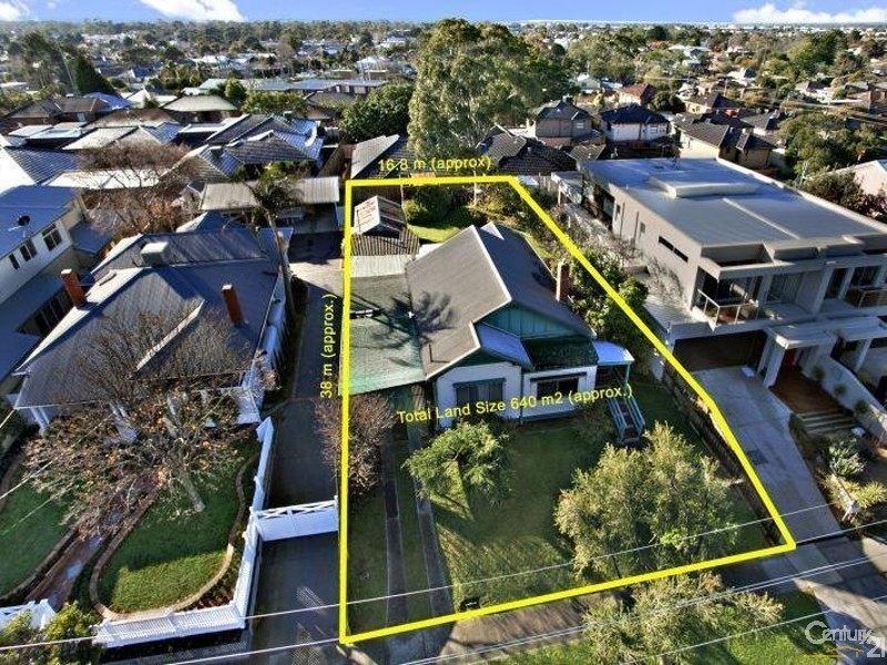 9 Eric Avenue, Mordialloc VIC 3195