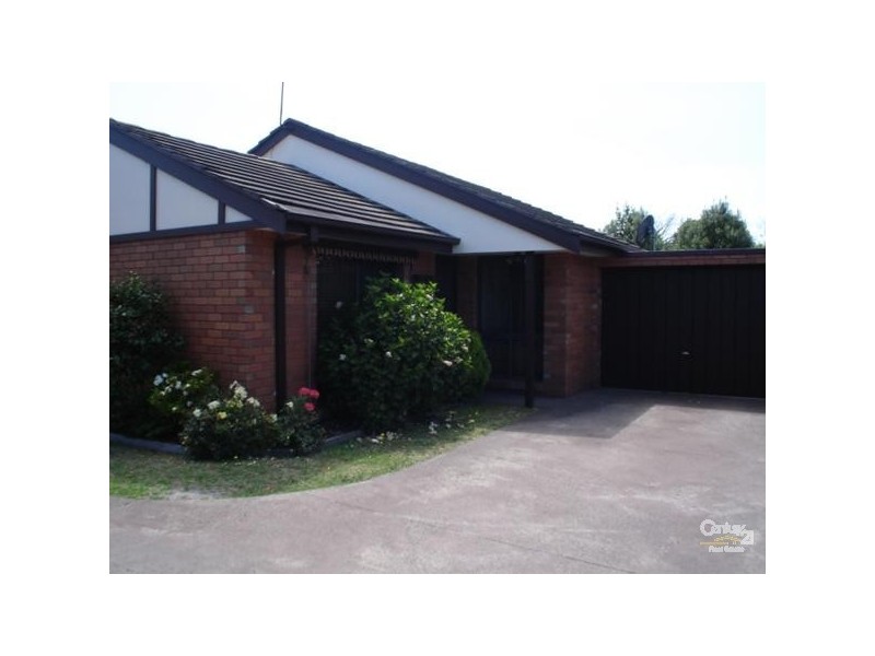 3/4A Campbell Grove, Dingley Village VIC 3172