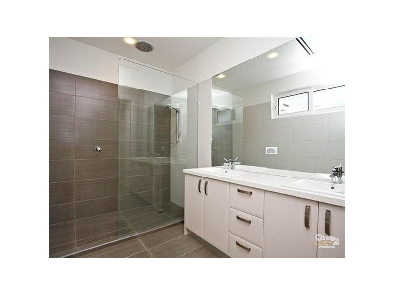 5A Canberra Grove, Beaumaris VIC 3193