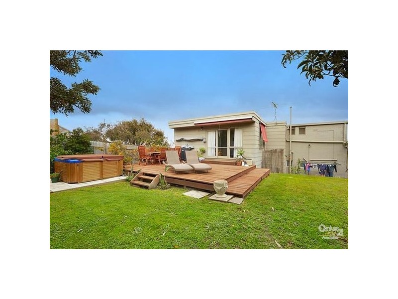 19 James Street, Mordialloc VIC 3195