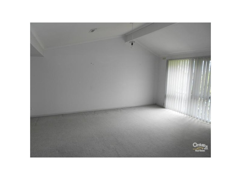 11 Johanna Court, Dingley Village VIC 3172