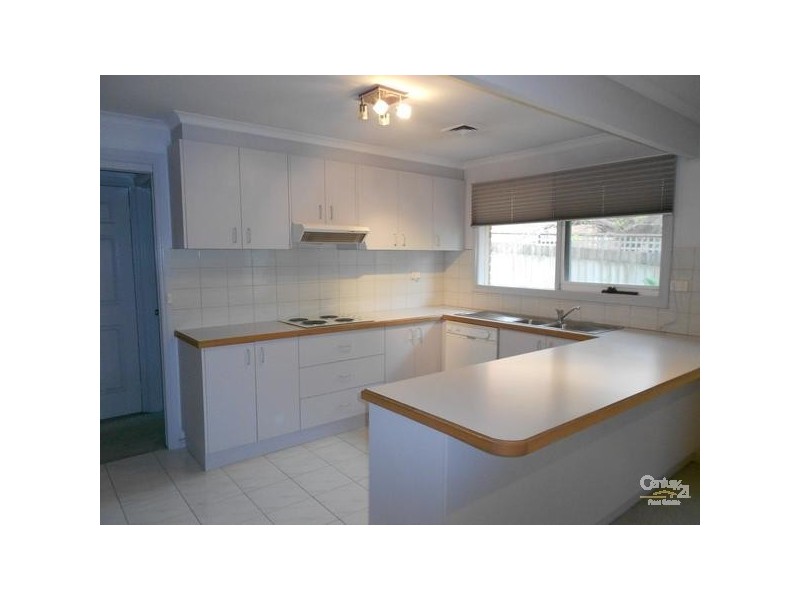 11 Johanna Court, Dingley Village VIC 3172