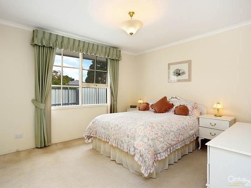 1 Picola Court, Dingley Village VIC 3172