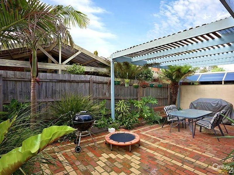 1 Picola Court, Dingley Village VIC 3172