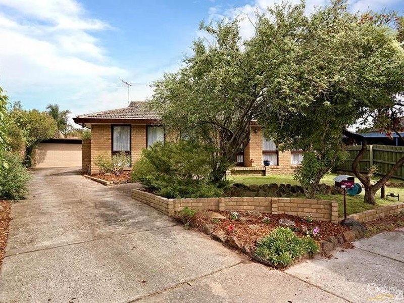 4 Colin Court, Dingley Village VIC 3172