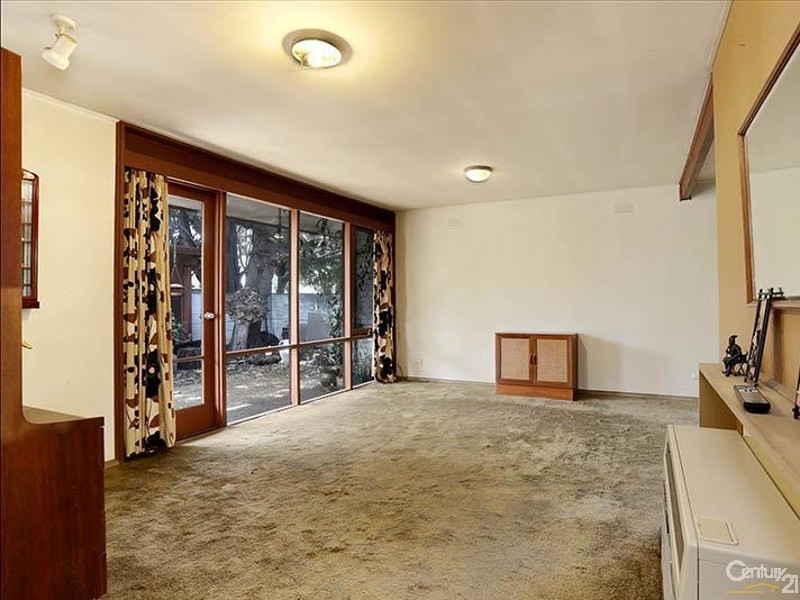 40 Forest Park Road, Dingley Village VIC 3172