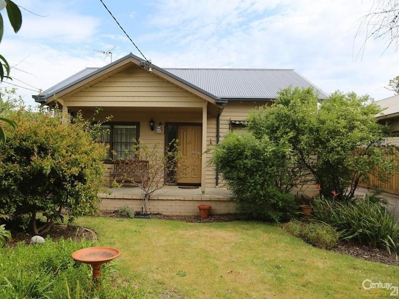 6 Barrett Street, Cheltenham VIC 3192
