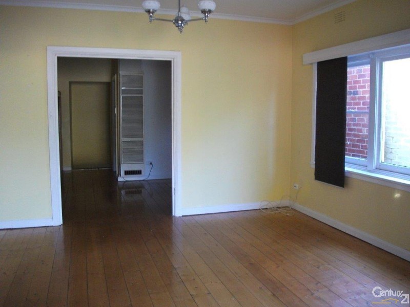 36 East Concourse, Beaumaris VIC 3193