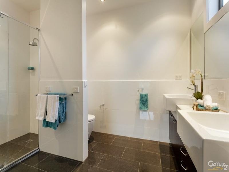 9 Olinda Avenue, Beaumaris VIC 3193