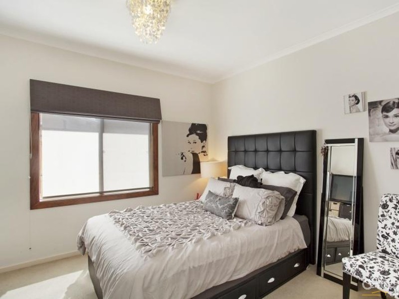 16 Argus Street, Cheltenham VIC 3192