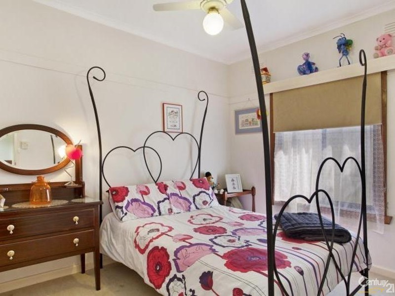 16 Argus Street, Cheltenham VIC 3192