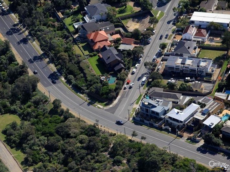 415-416 Beach Road, Beaumaris VIC 3193