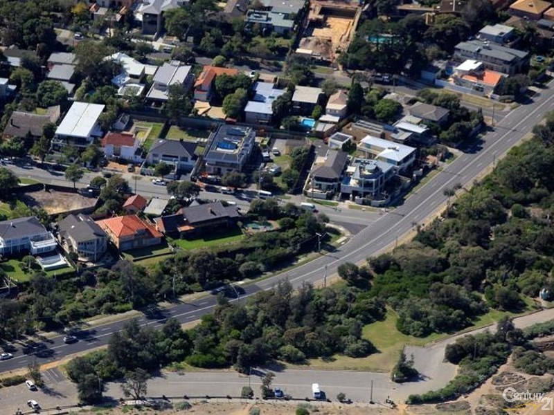 415-416 Beach Road, Beaumaris VIC 3193