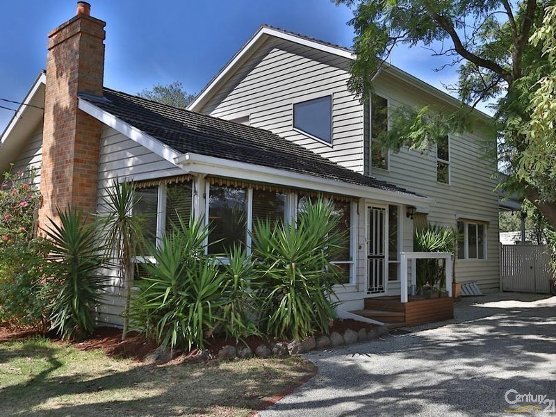 24 Biarritz Avenue, Beaumaris VIC 3193