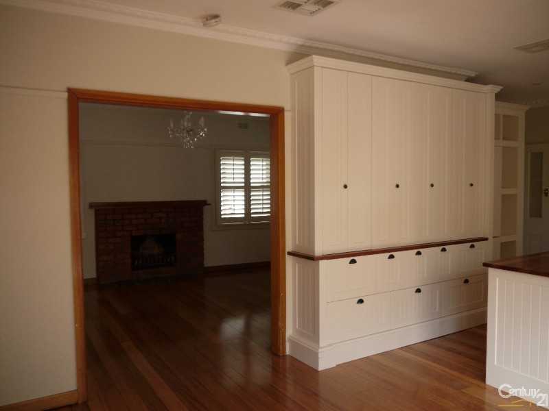 37 Davey Street, Parkdale VIC 3195